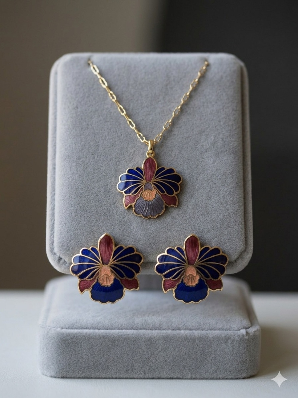 Vintage Cloisonné Enamel Orchid Pendant Necklace & matching Earrings.